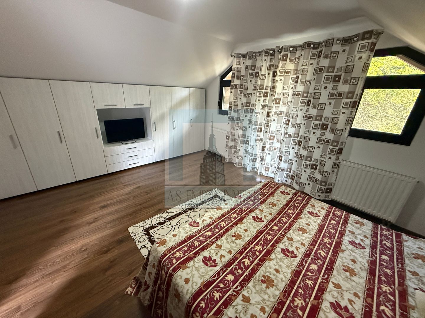 Complex Turistic activ,  2 lacuri ,teren 16800 mp -zona Valea Dobârlău - Poză 21