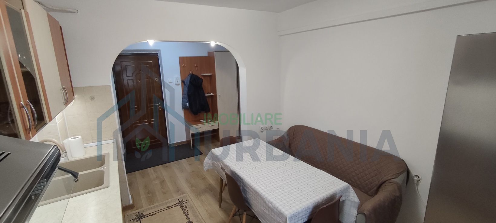 Inchiriez apartament zona podu de dier - Poză 8