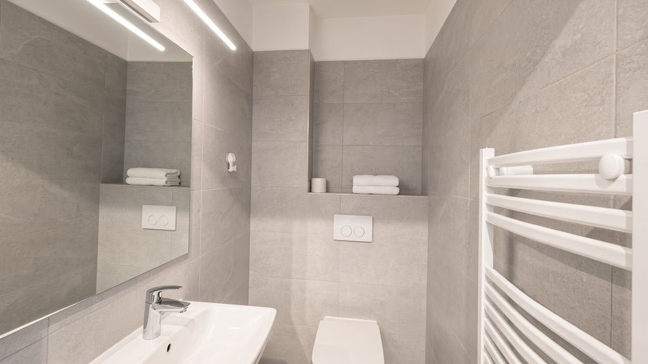 Apartament cu 2 camere, 2 bai | Casa del Mar | Restaurant si  Piscina - Poză 4