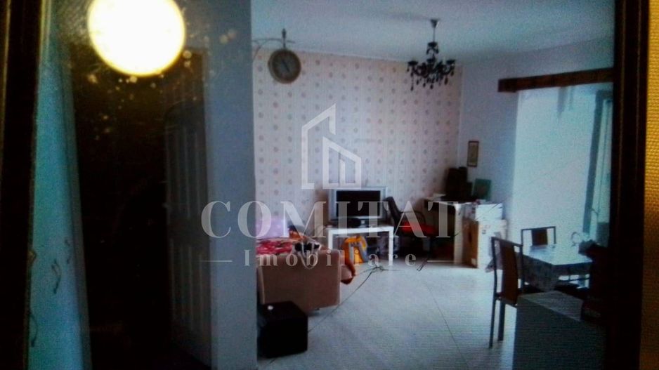 Apartament cu 2 camere | Etaj intermediar | Zona Eroilor - Florești - Poză 2