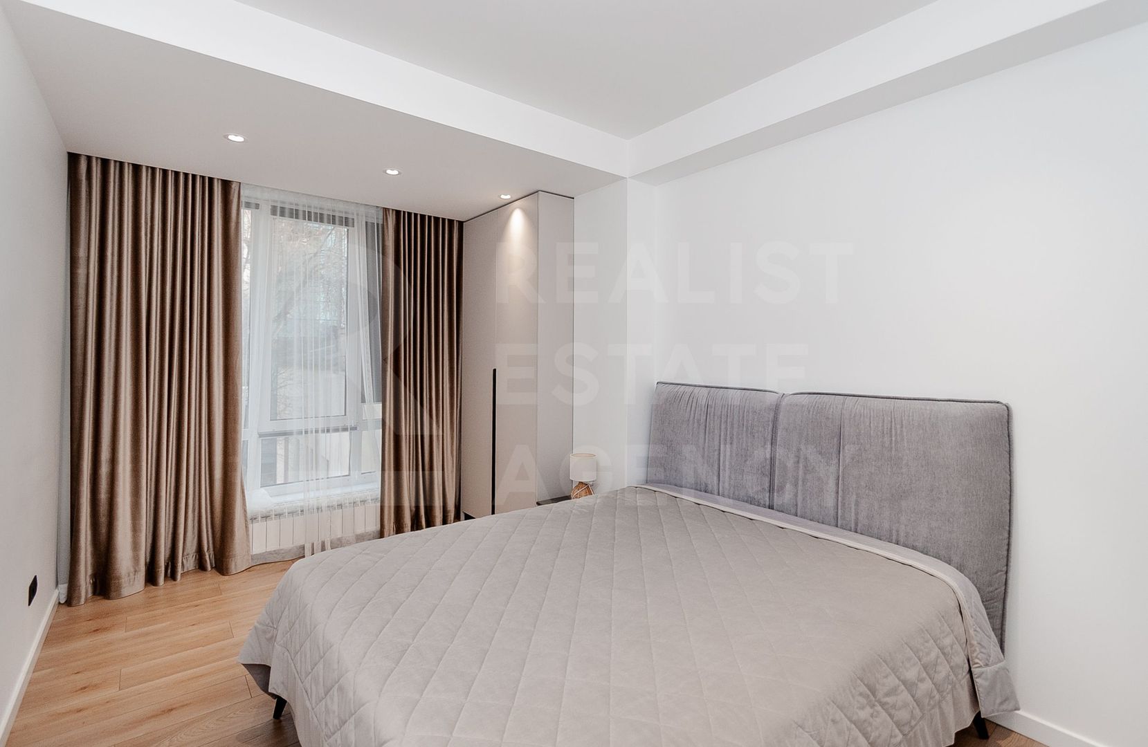Chirie, apartament, 2 camere, str. Mitropolit  Varlaam, Centru - Poză 16