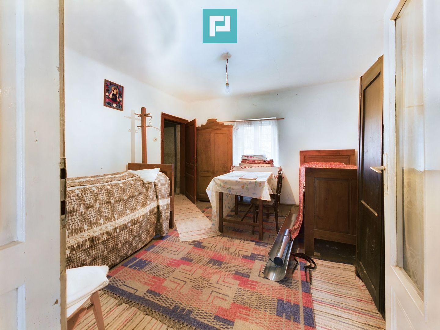 Casă impresionantă, cu anexe în Dezna-Moneasa! - Poză 12