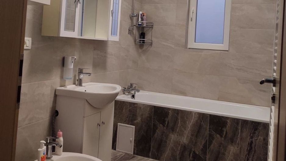 Giroc-Neptun | 2 Camere | Bucatarie inchisa | Curte proprie | Mobilat si Utilat - Poză 6