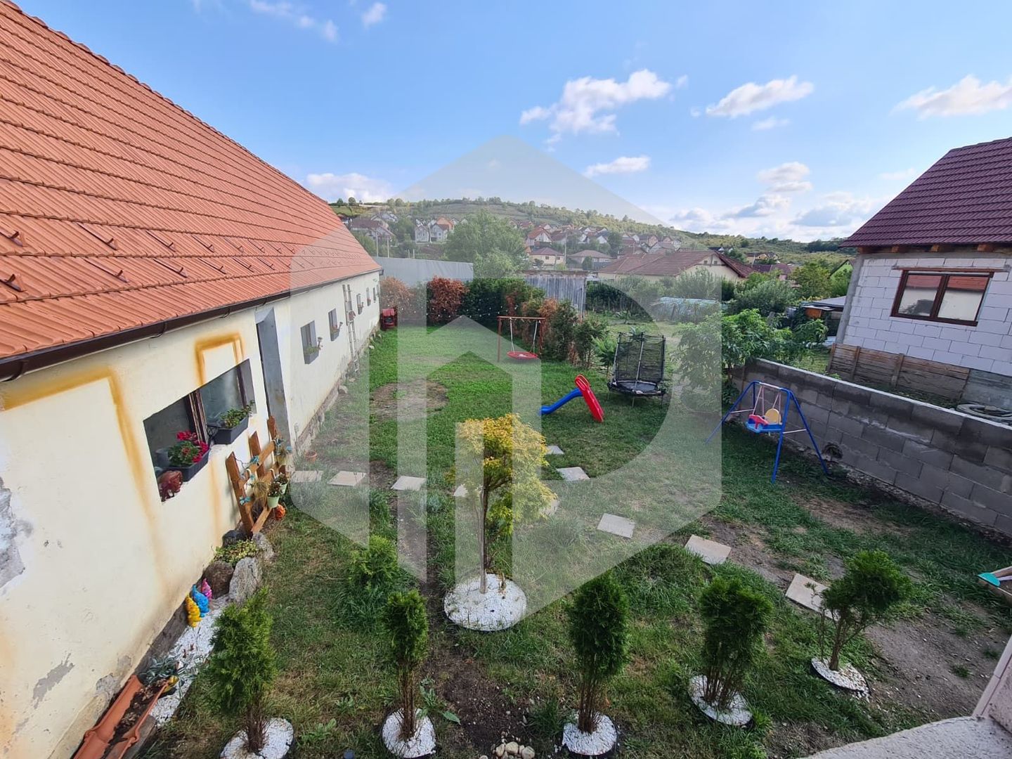 Casa Individuala | 4 Camere | 180mpu | Sura Mare |701mp Teren| Terasa - Poză 8