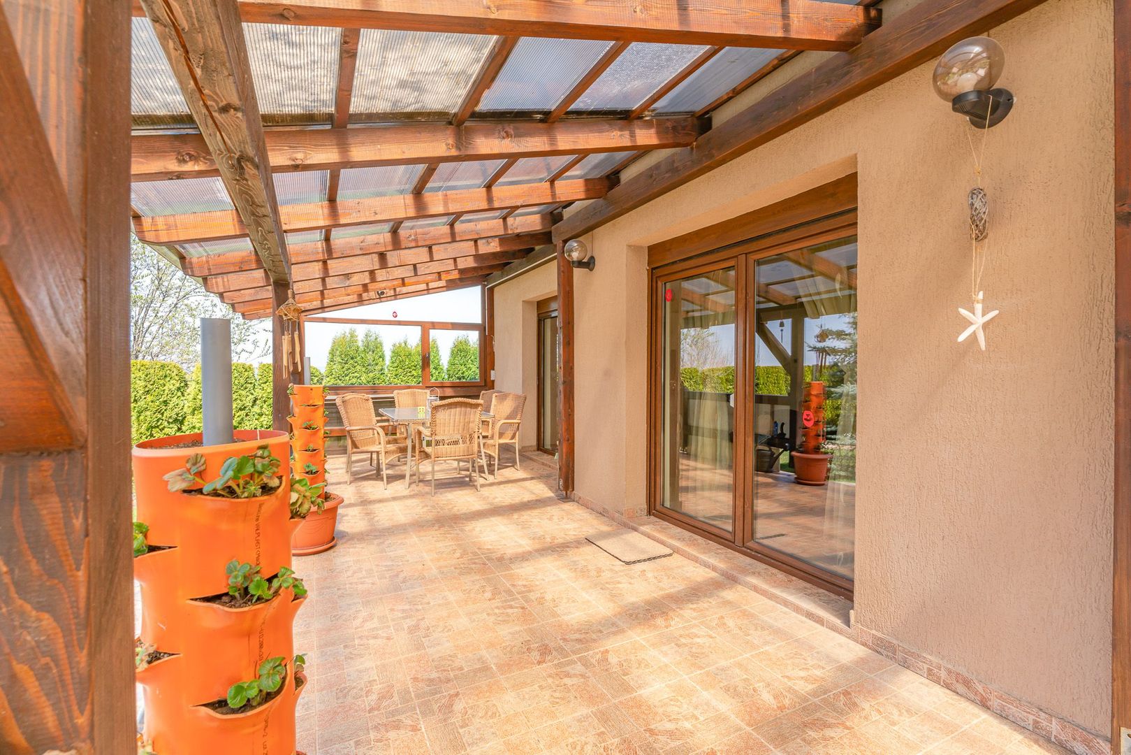 Casa Sacele amplasata in vecinatatea padurii cu pompa de caldura - Poză 25