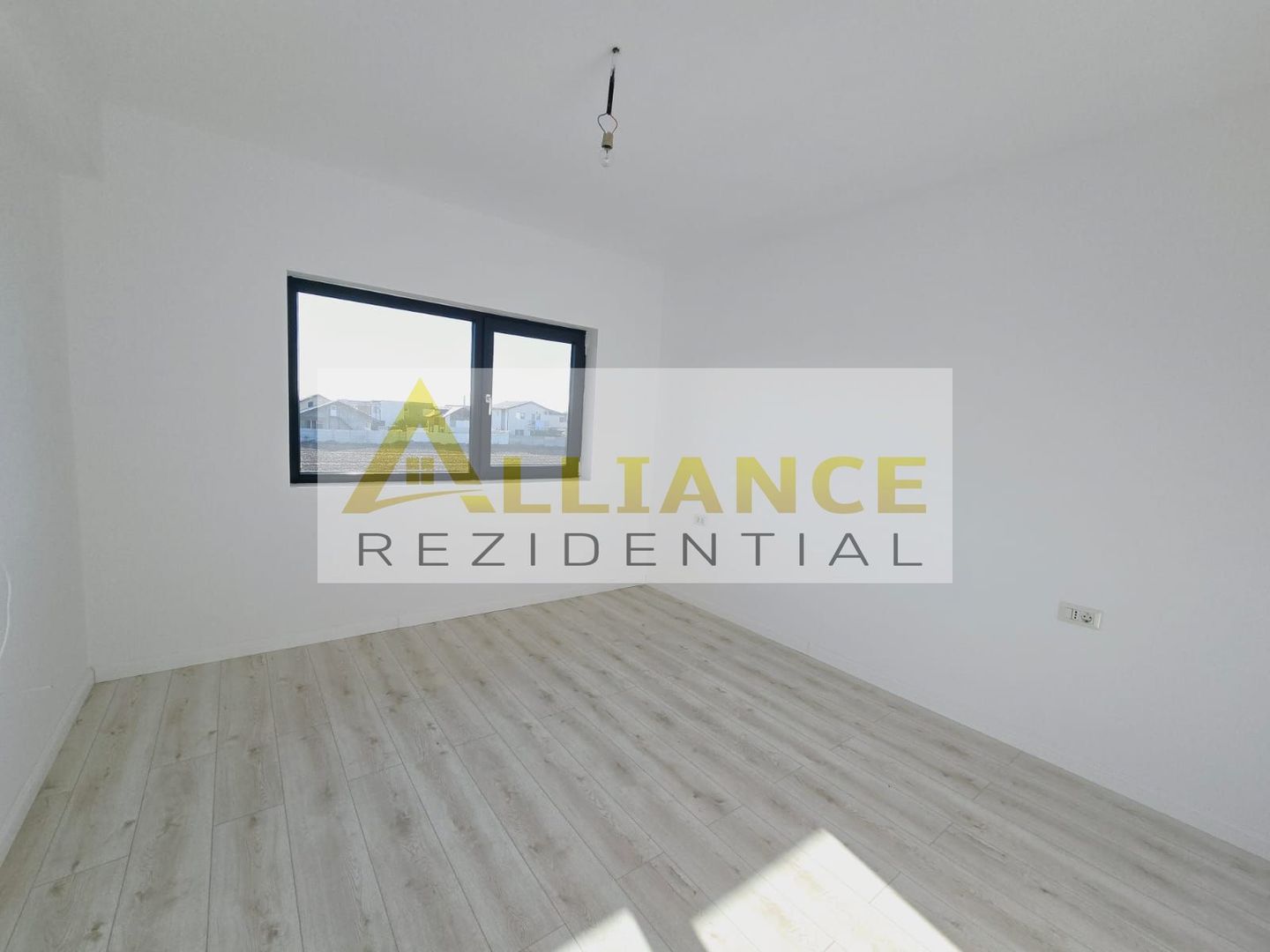 Vila individuala-4 camere-beci-pod-incalzire pardoseala - Poză 5