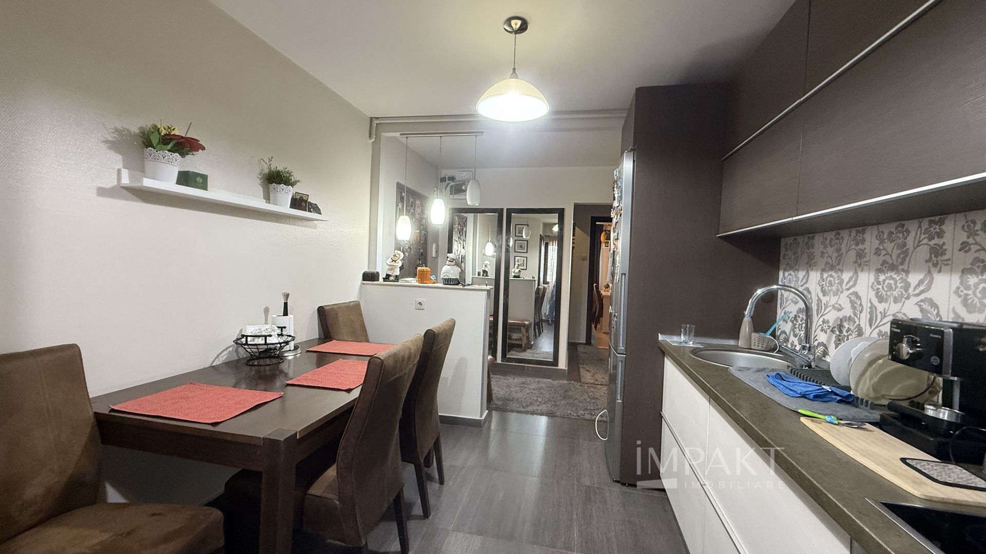 Apartament cu 3 camere decomandat Intre Lacuri aproape de Iulius Mall - Poză 6