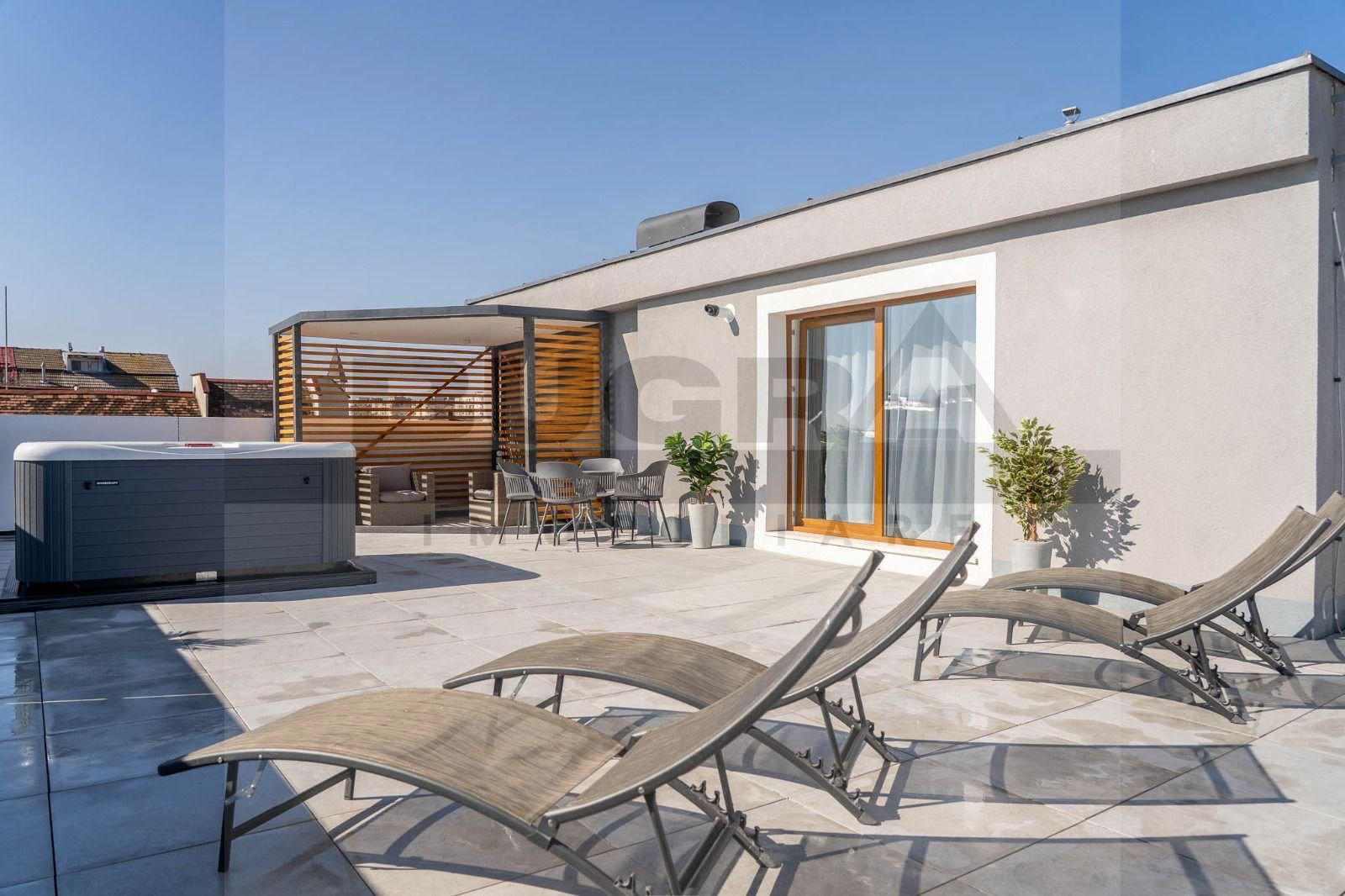 Apartament exclusivist cu terasă de 150 mp și jacuzzi încălzit - Poză 11