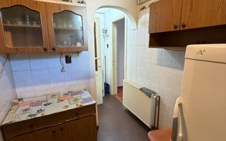 Garsonieră Zona Centrală - Popa Nan Acces la curte și centrală proprie - Poză 8