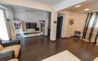 "Acasa" in Vatra Luminoasa - Poză 4