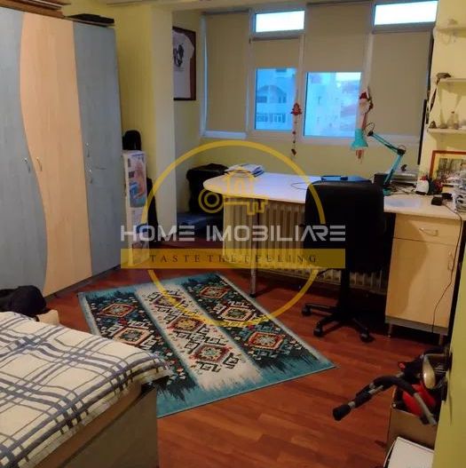 Apartament cu 4 camere/ 93mp/ zona Alexandru cel Bun - Poză 2