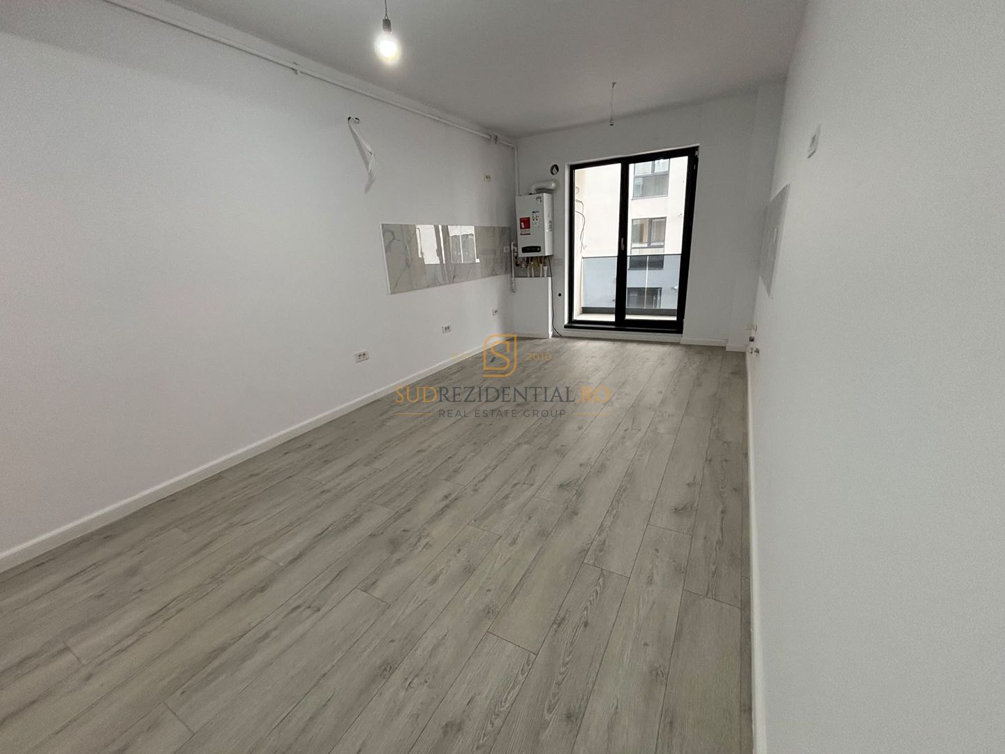Apartament 2 camere tip studio, metrou Berceni, Pasarela pietonala - Poză 2