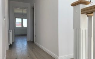Liniste si confort! Vanzare casa la cheie, luminoasa in Priseaca! - Poză 13