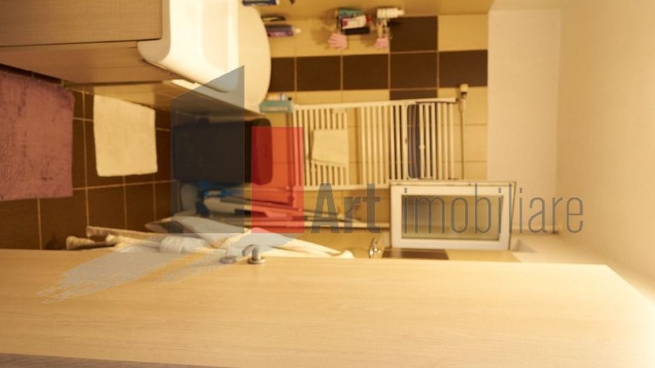 Vânzare apartament 2 camere - metrou Dristor - Poză 2