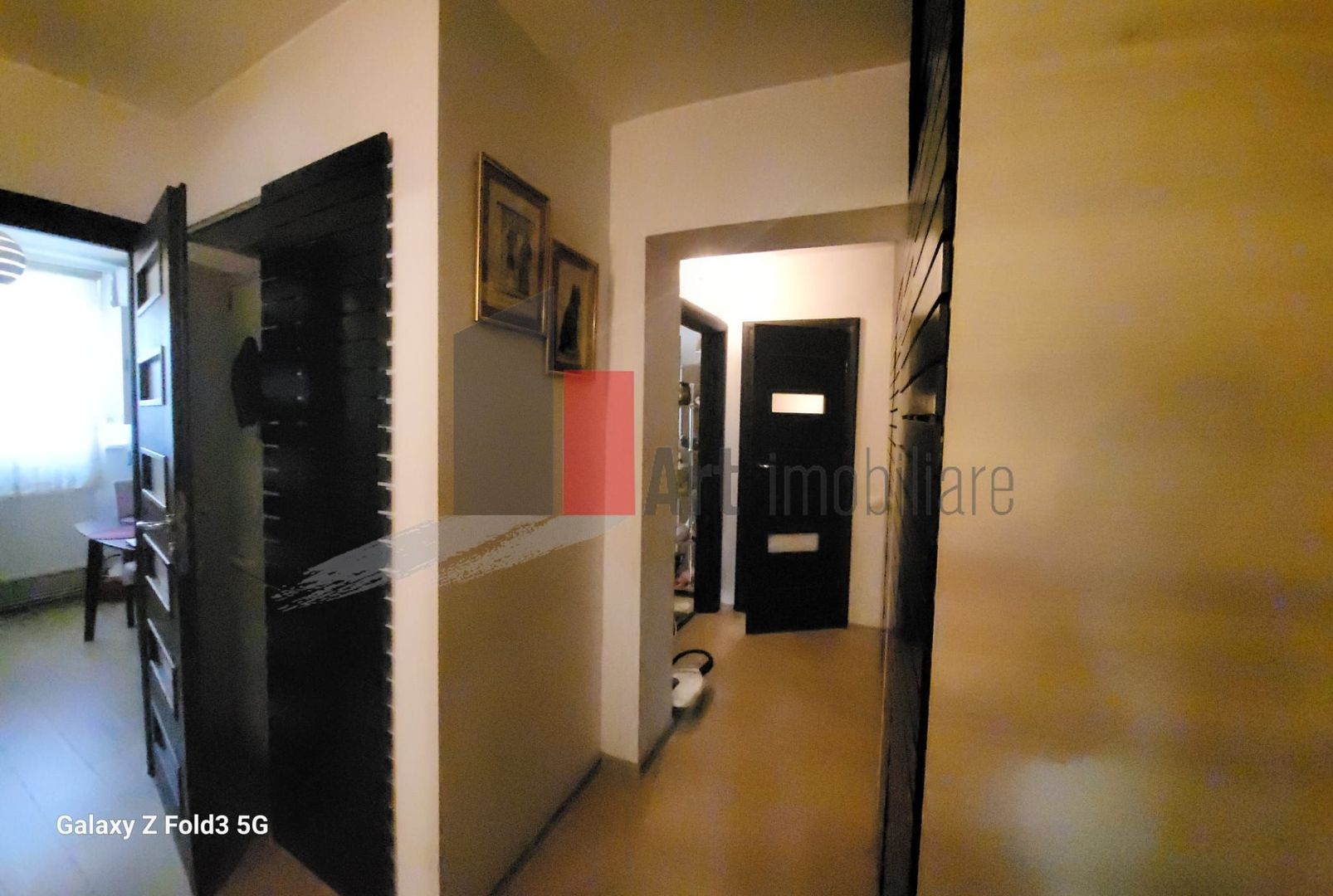 Apartament  4 camere,   Titan - Poză 10