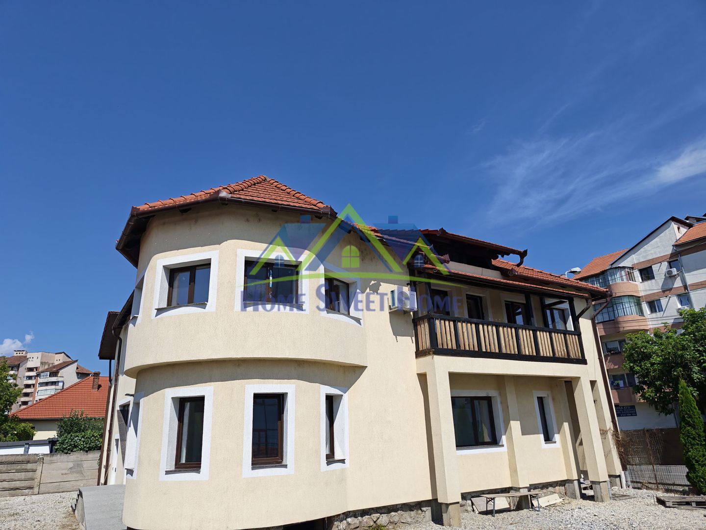Spațiu comercial/birouri–Parter de casă, langa Cafetarie si Institut! - Poză 2