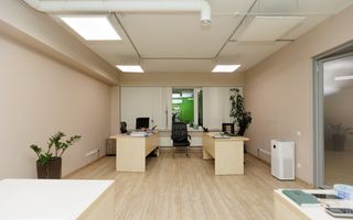 Chirie, oficiu 157 mp, strada București, Centru - Poză 13