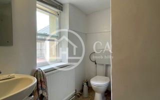 Casă de vânzare cu 3 camere si o anexa in zona Cantemir, Oeadea. - Poză 13