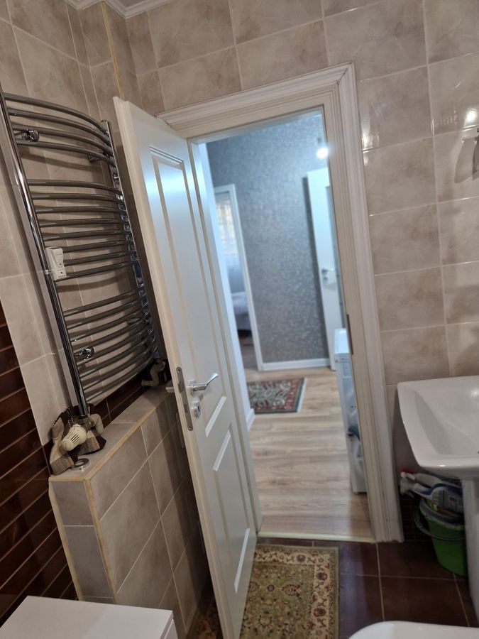 De vanzare apartament 3 camere Drumul Taberei - Poză 11