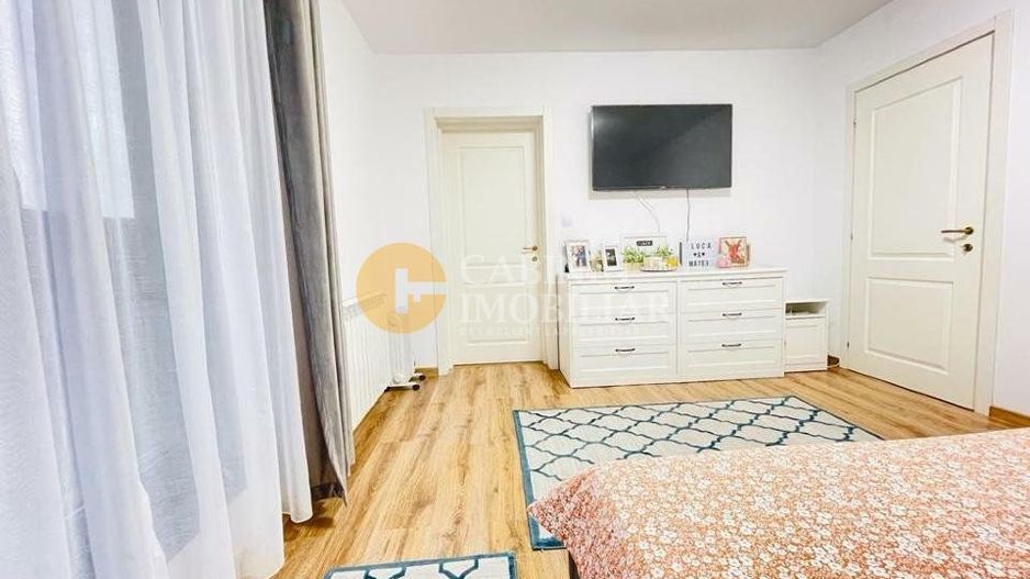 Casa cu Garaj mobilata si utilata complet - Poză 13