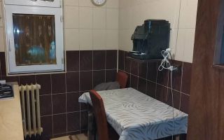 Apartament 3 camere cu parcare chiar lângă scara blocului - Poză 5