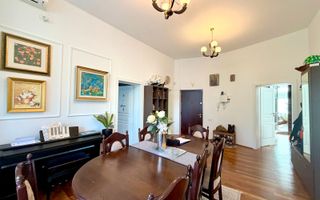 Apartament deosebit - et 1 în vilă interbelică - renovat  Gradina Icoanei - Poză 1