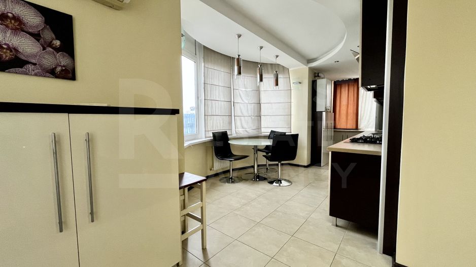 Chirie, apartament, 4 camere, str. Vasile Alecsandri, Centru - Poză 3