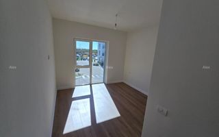 Ofer spre vanzare apartament aproape nou cu 2 camere, nemobilat - Poză 8