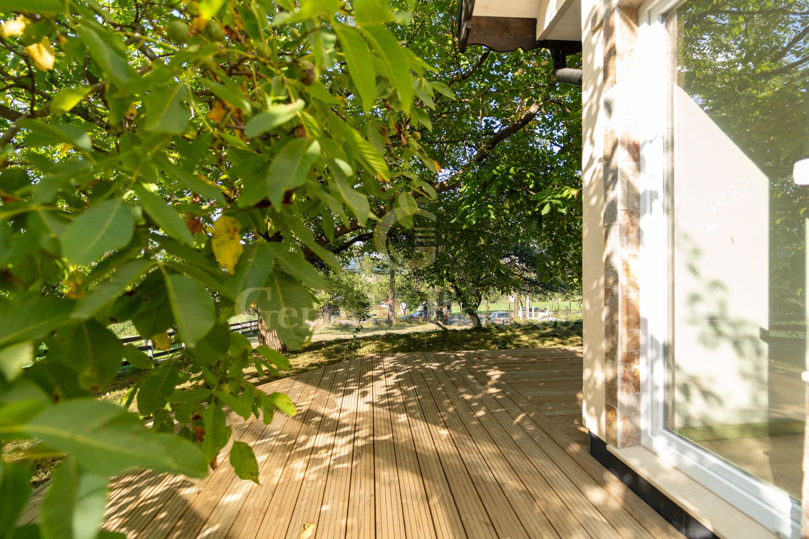 Casa de vacanță din Tohănița – locul unde muntele întâlnește liniștea - Poză 5