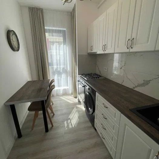 APARTAMENT DE LUX EXIGENT PLAZA MOBILAT & UTILAT CENTRALA PROPRIE - Poză 4