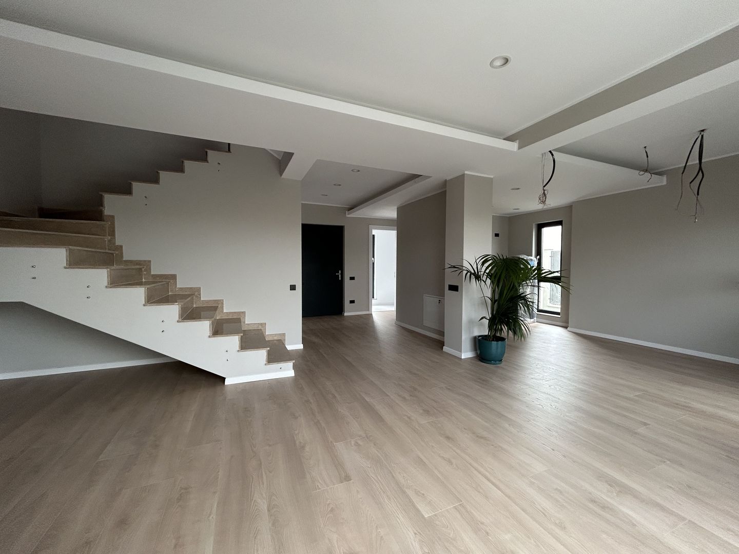 VILA INDIVIDUALA | TUNARI | MUTARE IMEDIATA - Poză 10