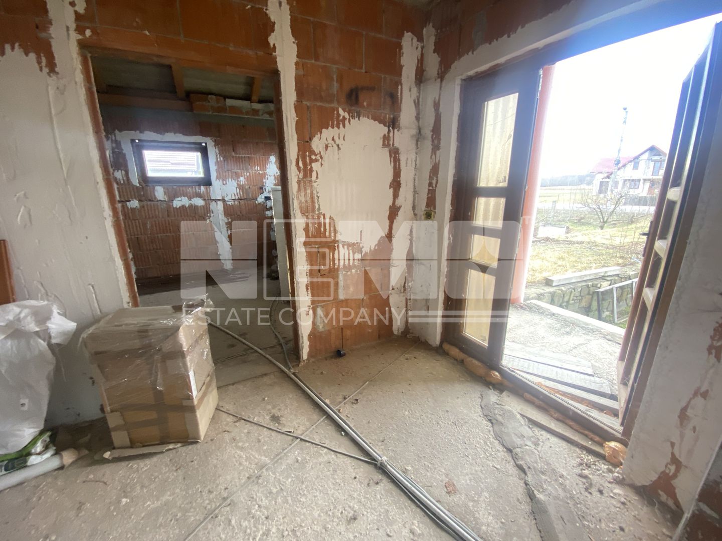 Casa la rosu | Fratautii Noi | 13 ARI - Poză 14