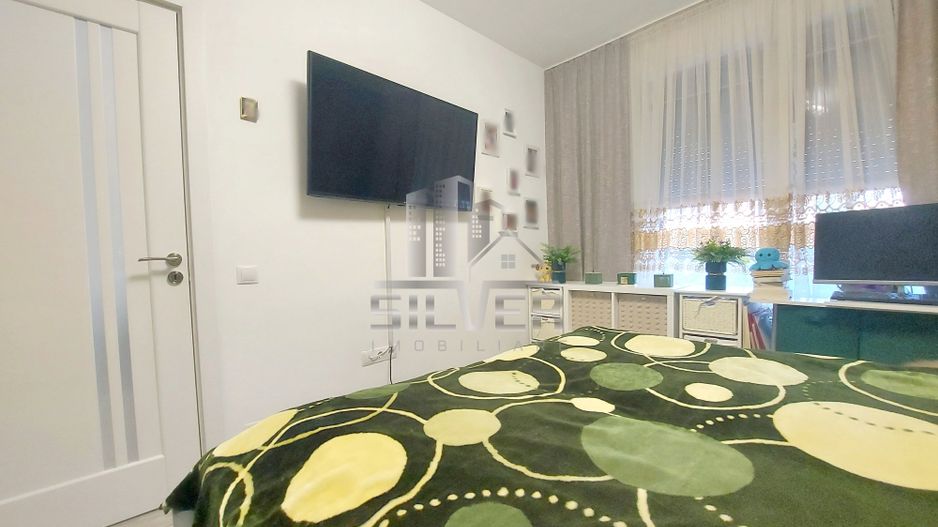 Apartament cu 2 camere/terasa 23.6 mp/zona strazii Eroilor. - Poză 9