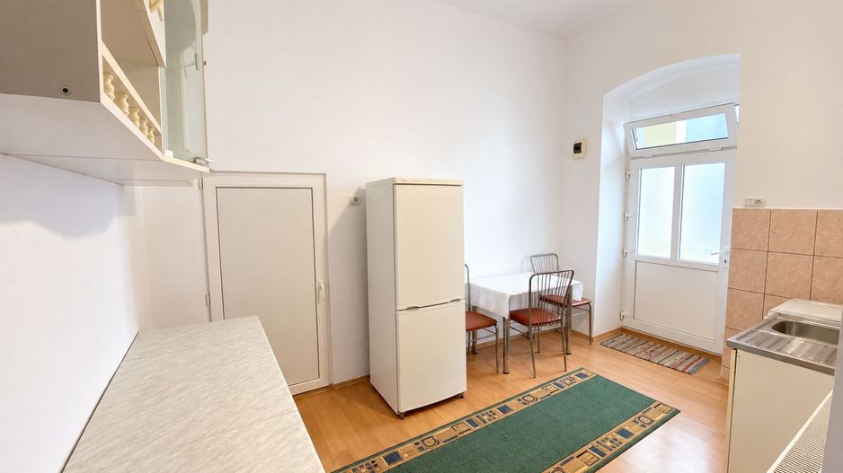 Comision 0%, Apartament o camera, 39 mp, Boxa, Curte, Zona Piata Maria - Poză 4