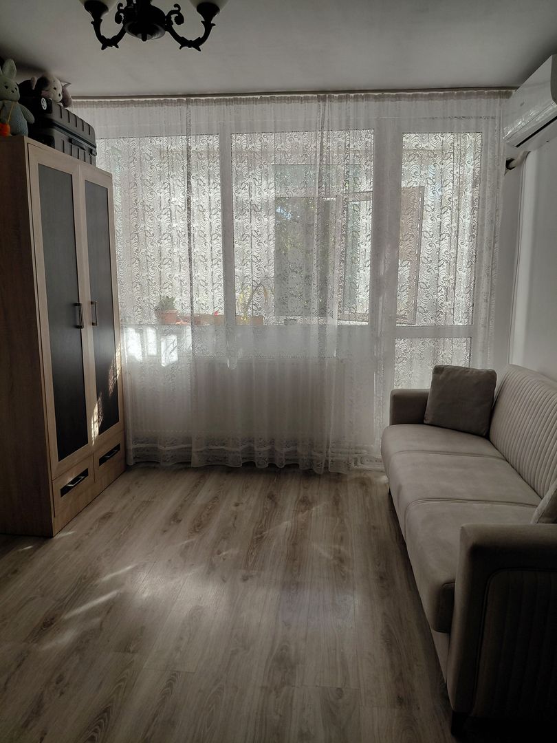 Apartament cu 2  camere Tiglina 1 zona Oraselul Copiilor,etaj.2 - Poză 5
