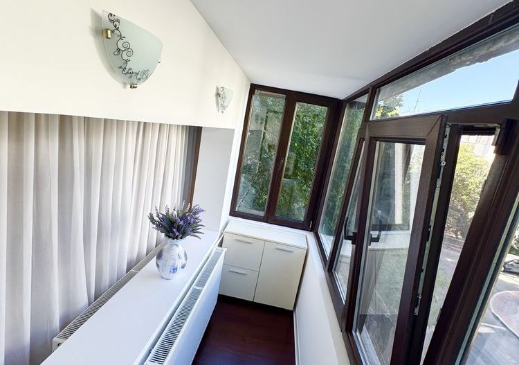 Vanzare Apartament 2 Camere Mall Vitan Superb 60 mp Mobilat & Utilat Premium - Poză 8