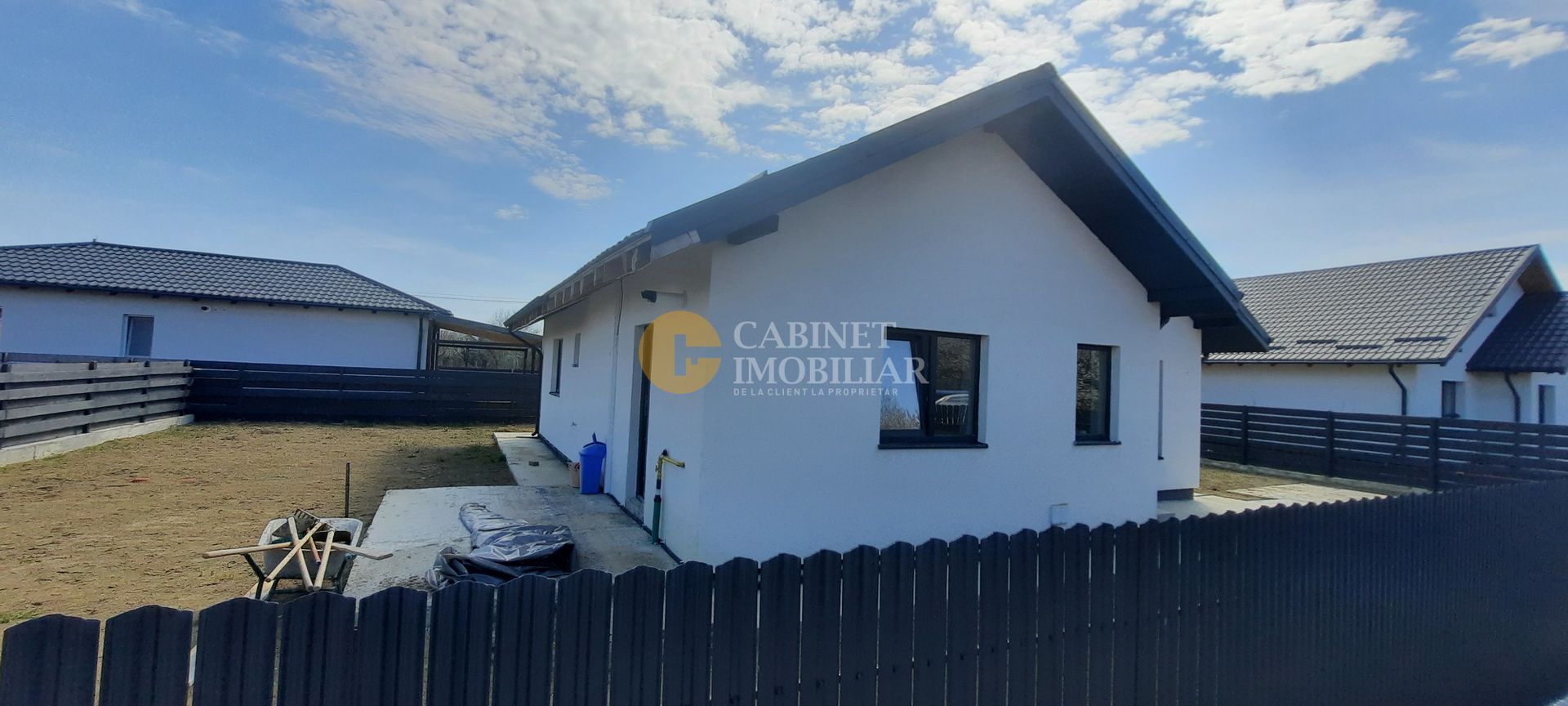 🏡 CASĂ DEOSEBITĂ  PLAN PARTER + MANSARDĂ  - VOINESTI - 110.000 EURO 🏡 - Poză 3