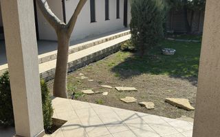 Vilă aproape de mare, potrivită pentru activitate turistică, Constanța - Poză 2