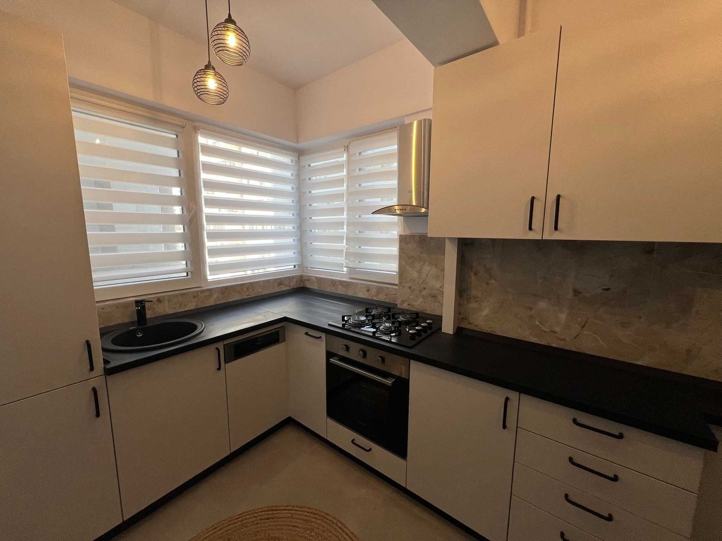 2 cam. Central Adress Residence | Loc parcare subsol 1  | Liberty Mall - Poză 5