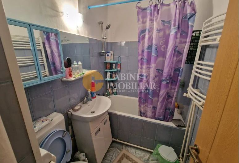 Apartament cu 2 camere semidecomandat zona Zimbru - Poză 2