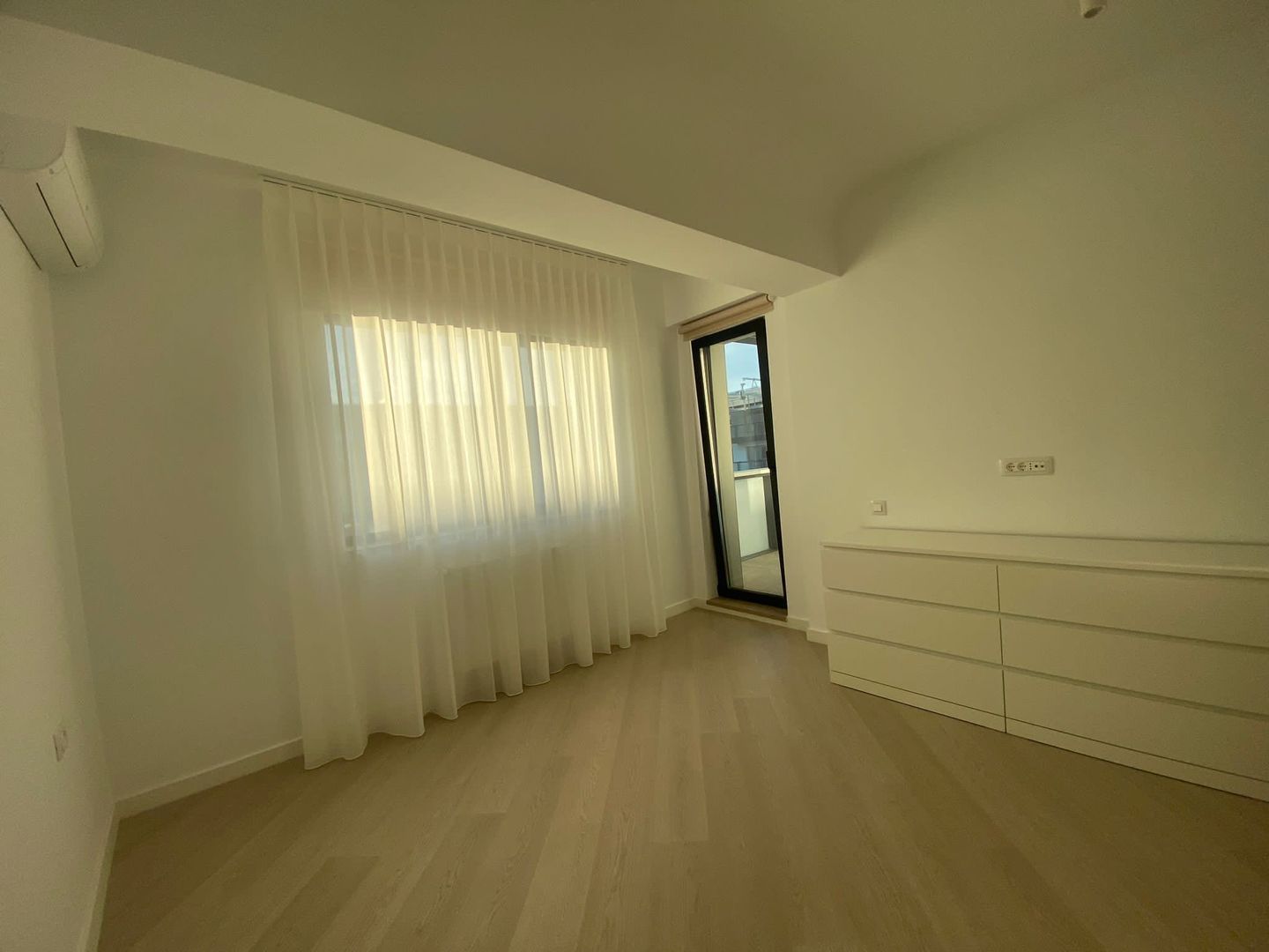 APARTAMENT 3 CAMERE | PARCARE SUBTERANA | CORTINA NORTH - Poză 6