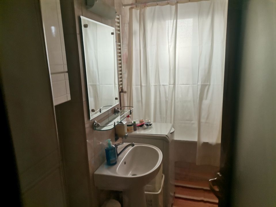Vanzare apartament 2 camere, Nord - Kaufland - Poză 4