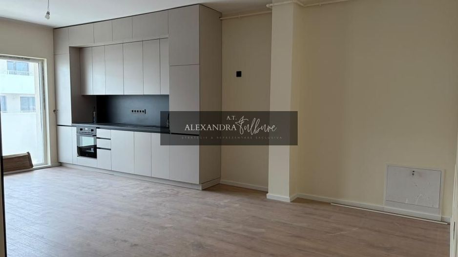 Apartament 2 camere, terasa, etaj intermediar, garaj, Eroilor - Poză 2