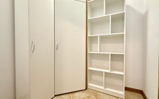 Casă tip triplex în zona centrală Dumbrăvița - Poză 17
