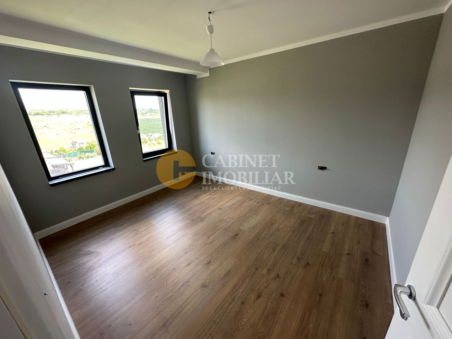 Vila 4 Camere Rediu - Poză 7