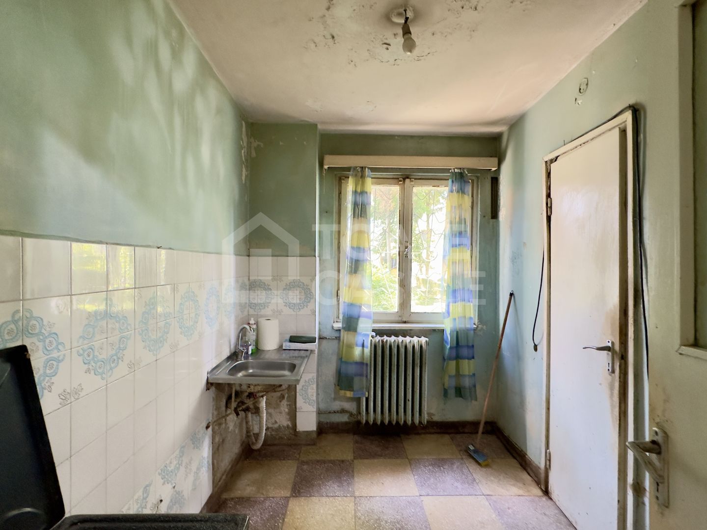 Apartament cu 3 camere, zona Politia Rutiera - Poză 4