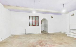 Colnă cu 7 camere în Covăsânț și teren 9 ha - Poză 11