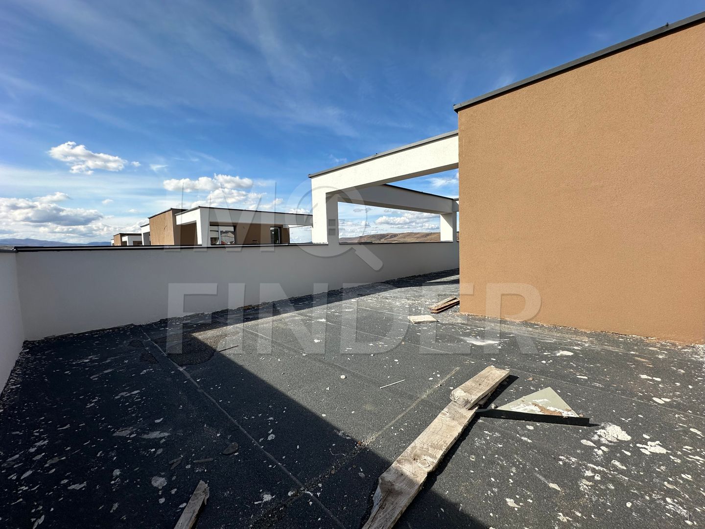 Casă în Florești, zona Vivo: 189 mp utili,  116 mp pe terase - Poză 35