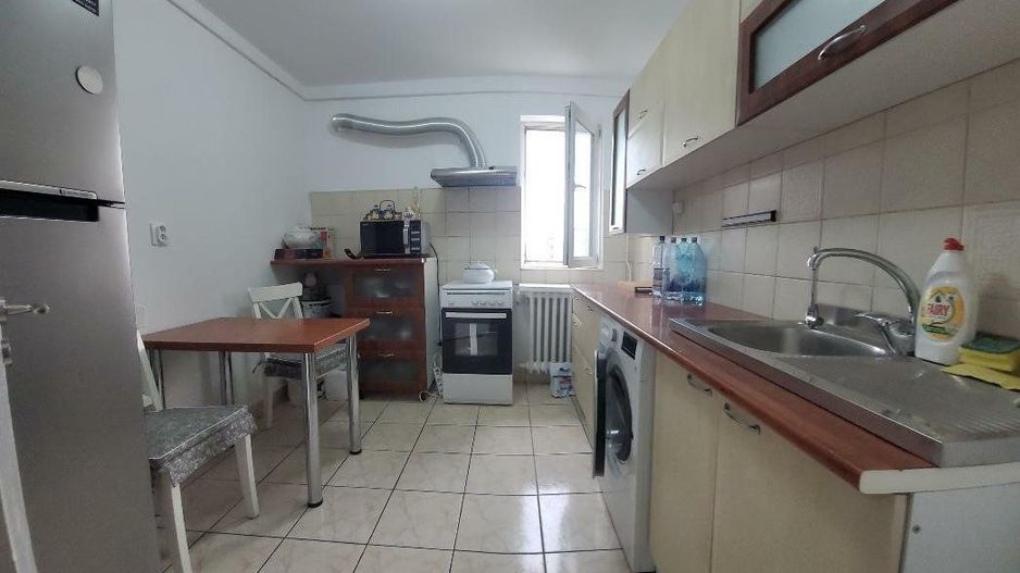 Apartament spatios, 3 camere Titan - Poză 11