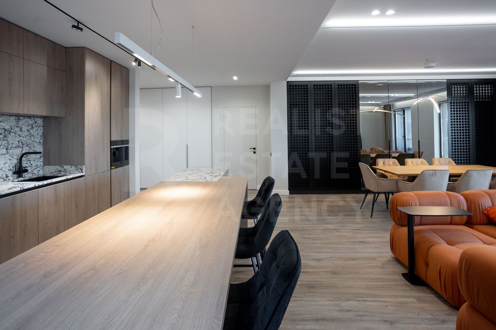 Vânzare, apartament, 2 odăi + living, str. Tricolorului, Centru - Poză 19